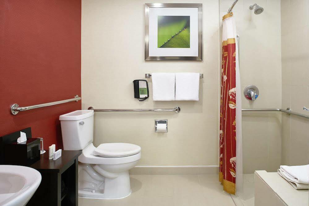 Courtyard By Marriott Airport Hotel Mexico City