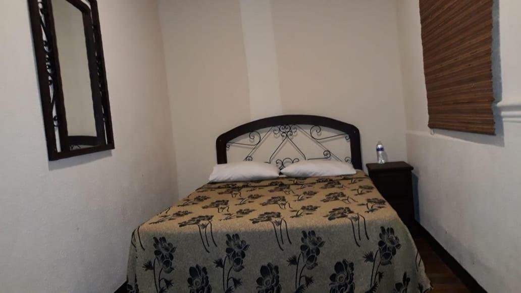 Niza 4* México DF