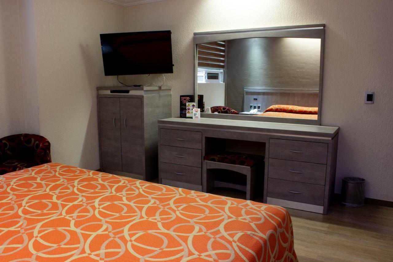Ambos Mundos Hotel