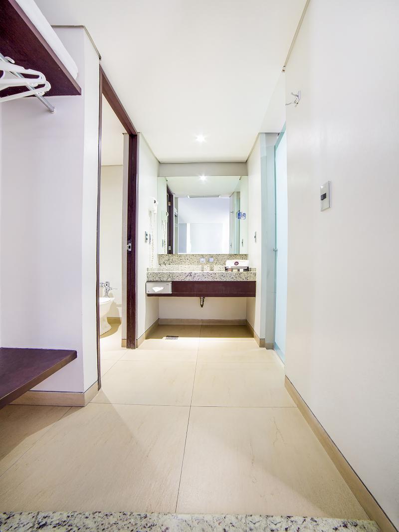 Hotel Via La 3*
