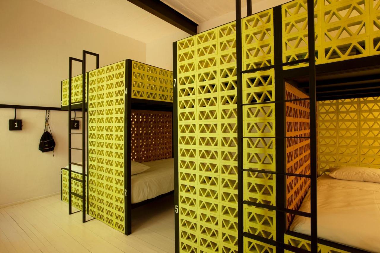 Downtown Beds Hostel *
