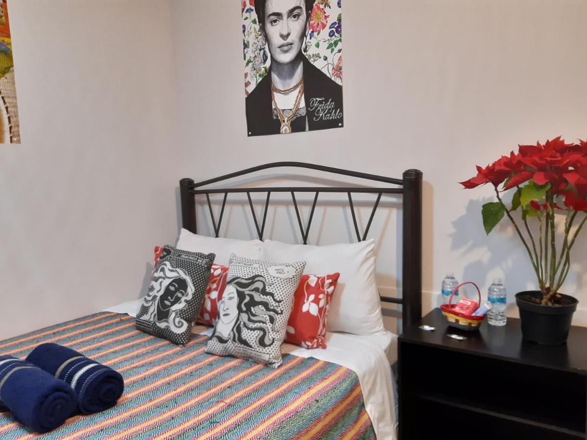 Pensión Alameda House 2*