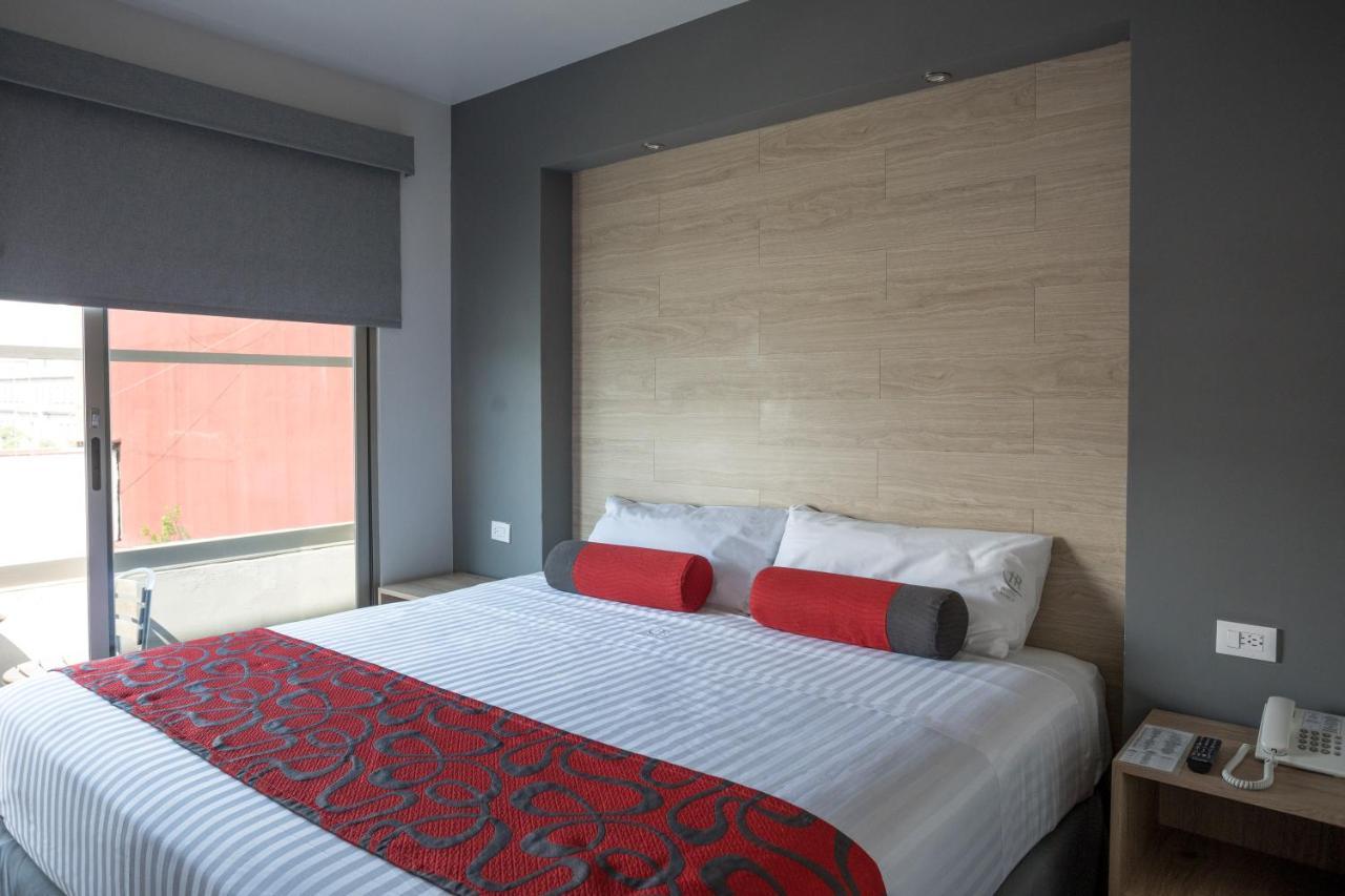 Roble Hotel