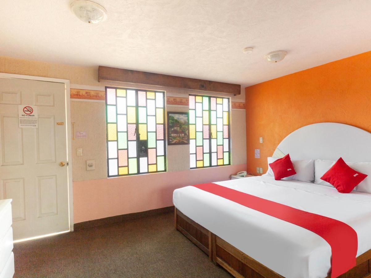 Oyo Quinta Bugambilias Hotel 2*