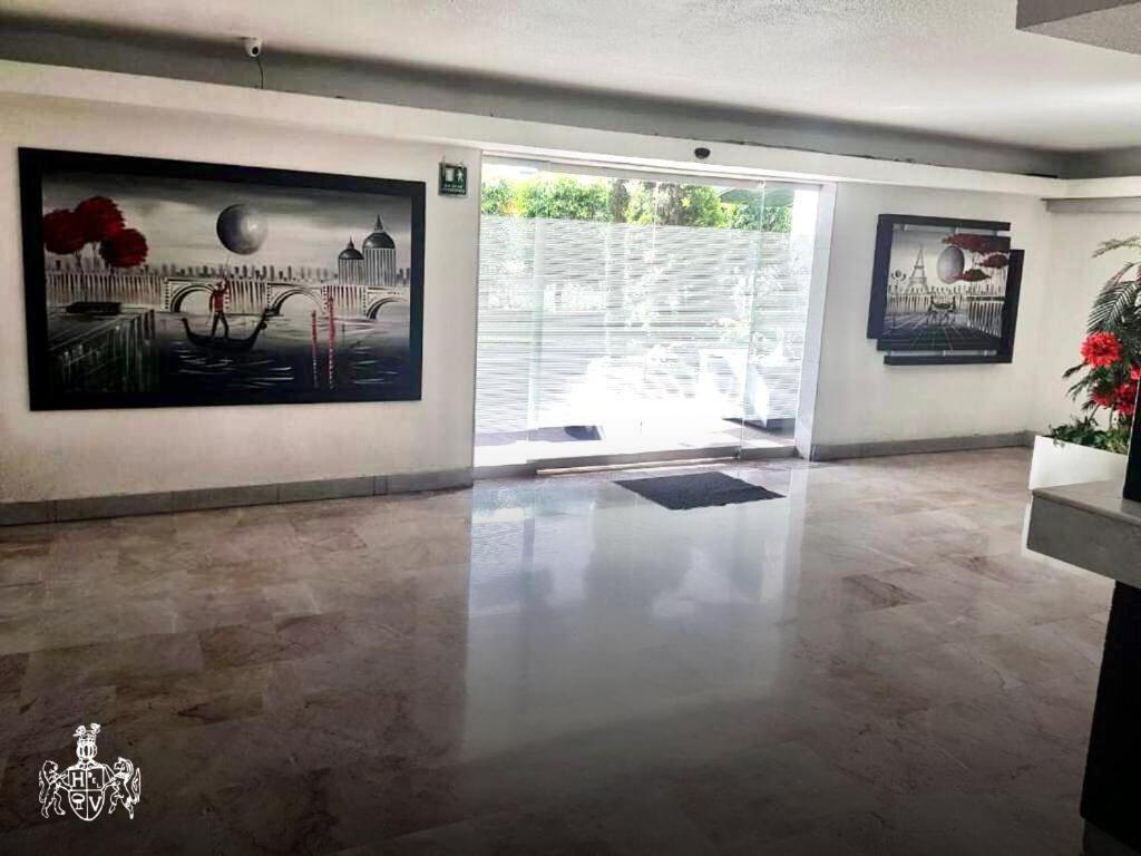 Del Valle Love hotel *