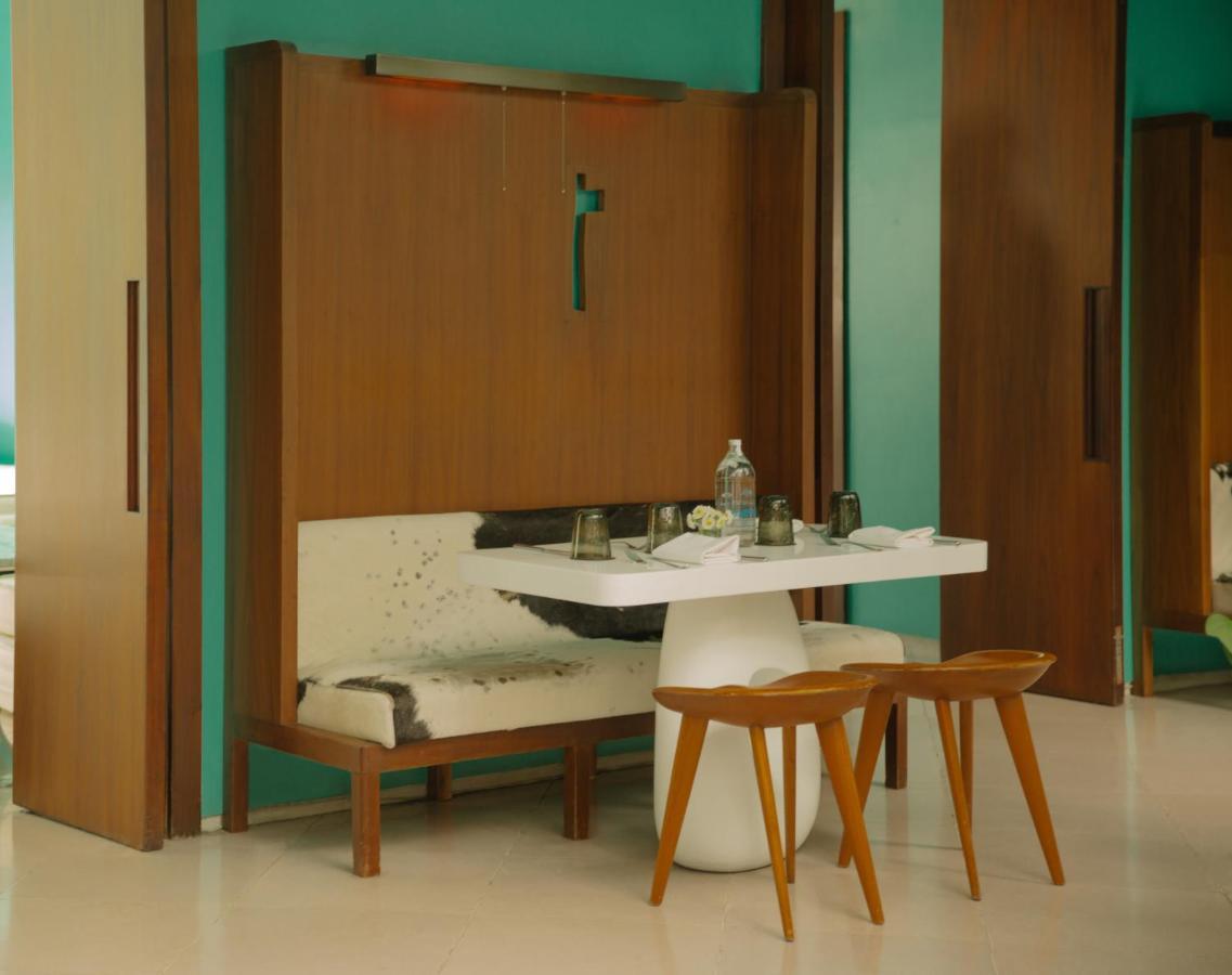 Condesa Df 4*