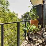 Chic Ph Haven With Rooftop, Condesa 2Br By Tasman