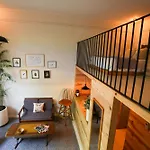 5 Loft Suites