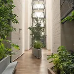 Modern 2 Bedroom Apartment With Gym And Pool