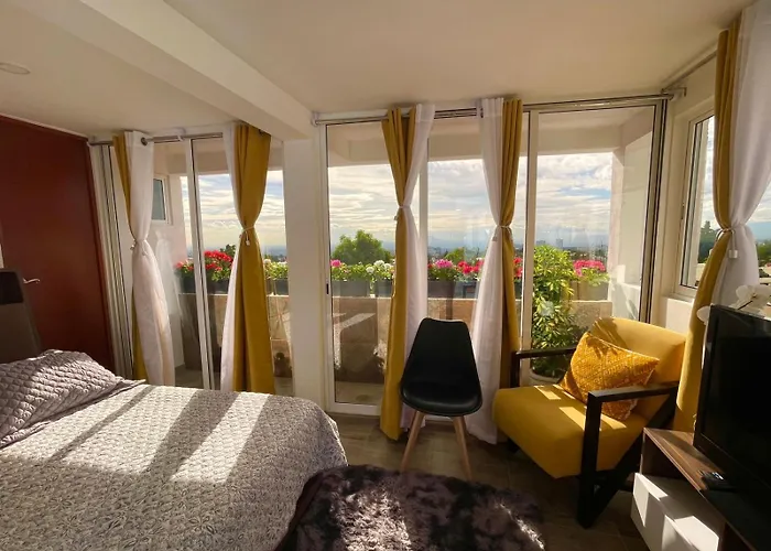 ¡Intimo, Pequeno, Confortable, Mejor Que Hotel!