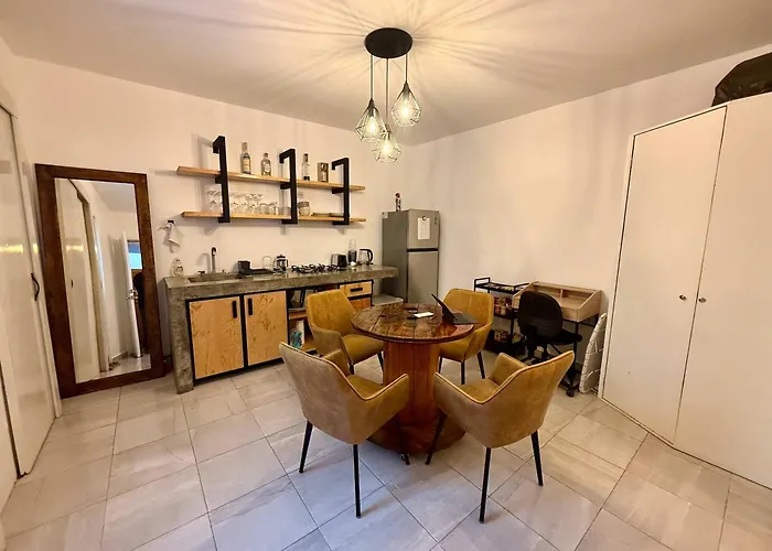 Hipster Small Ho Loft In Esquina Del Chilaquil