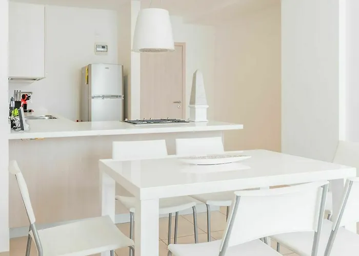 Boutique Downtown Apartment 1204