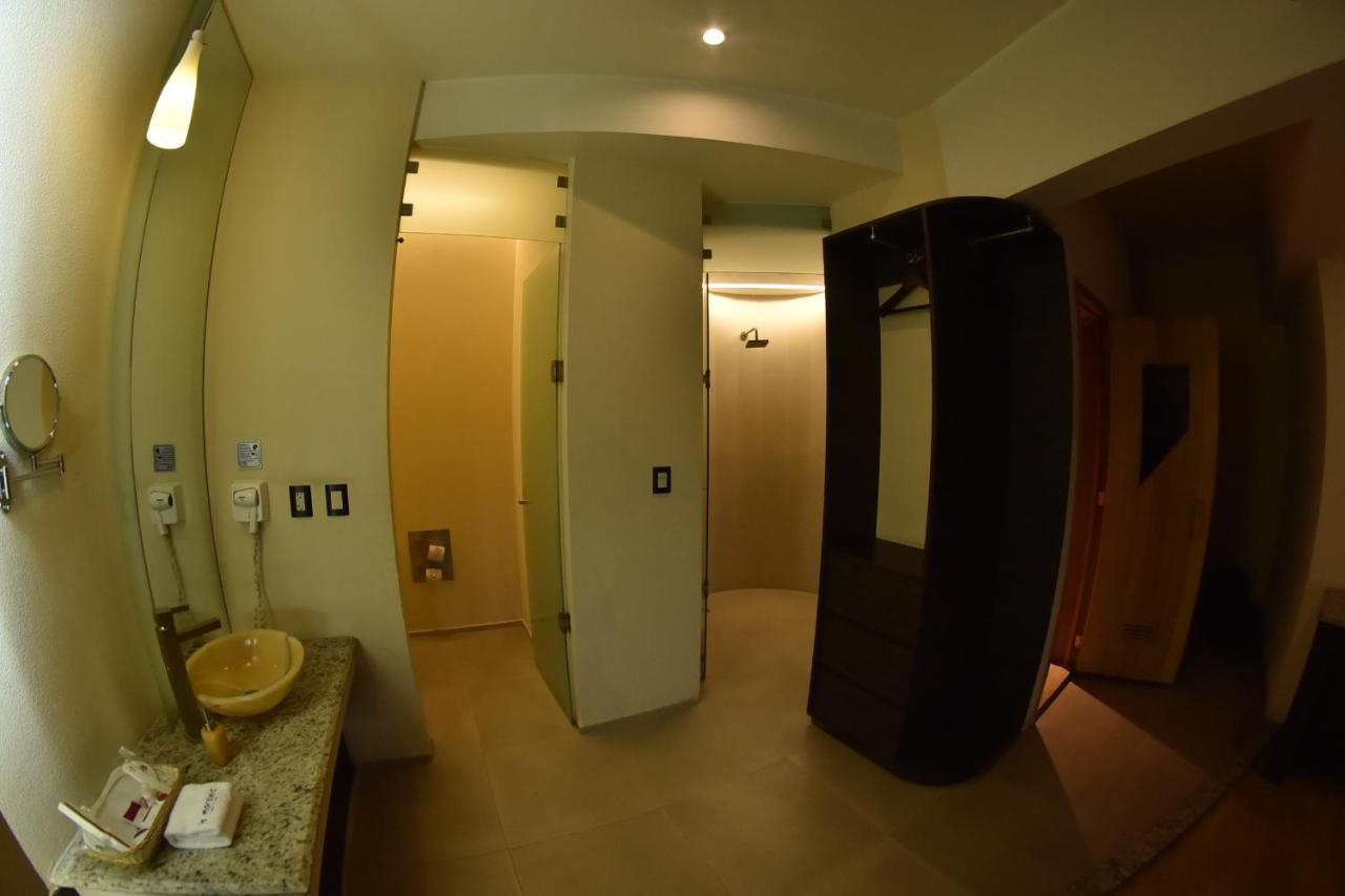 La Moraleja Hotel del amor