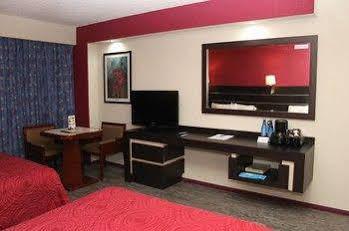 Hotel Parque Satelite 4*