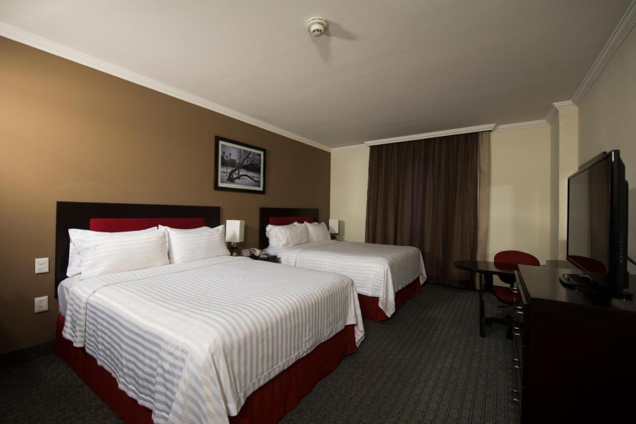 Ciudad De Perinorte, An Ihg Hotel 3*