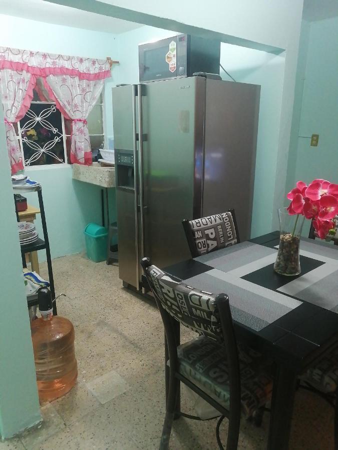 Departamento Muy Cercano Al Aeropuerto Cd. Mex T2 *