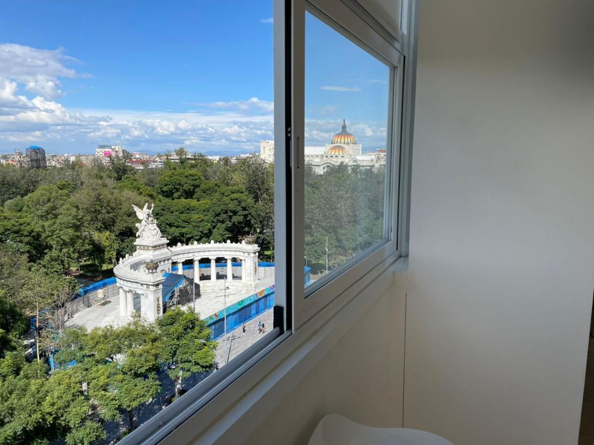 Boutique Downtown 707 Two Bedrooms Apartment