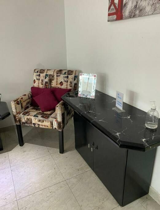 Apartamento Depa Frente Al Aeropuerto 8huespedes 103 *
