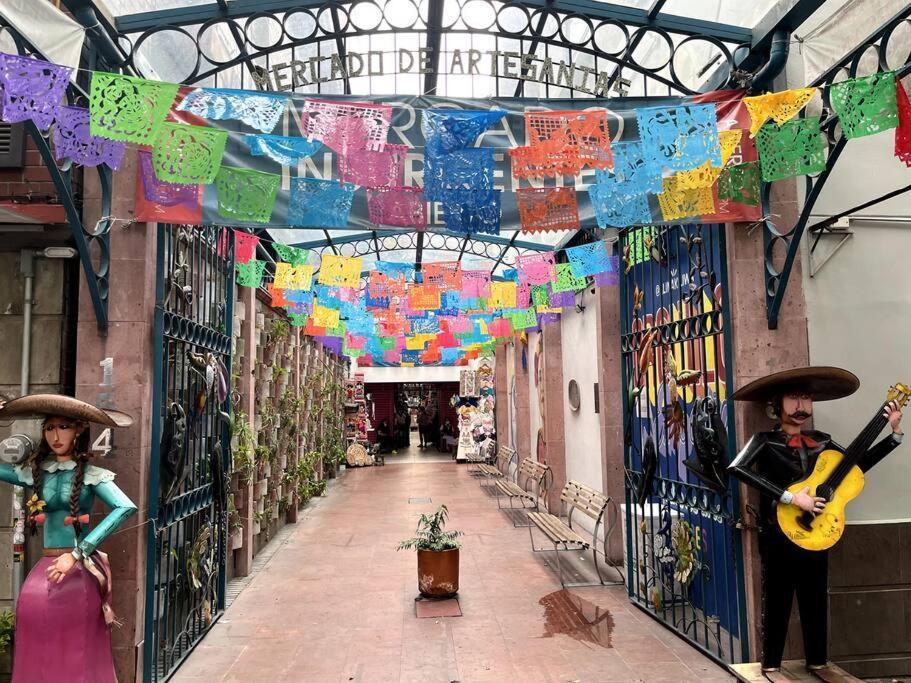 In The Touristic Heart Of Cidade do México