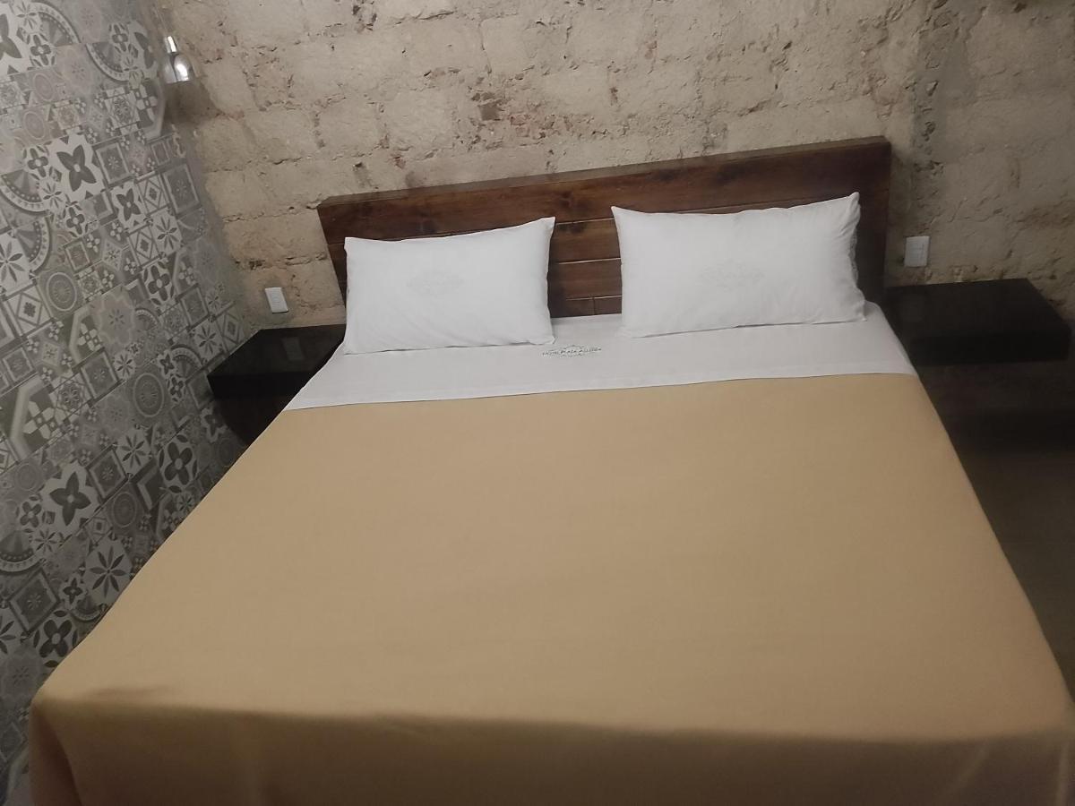 Plaza Allende Hotel *