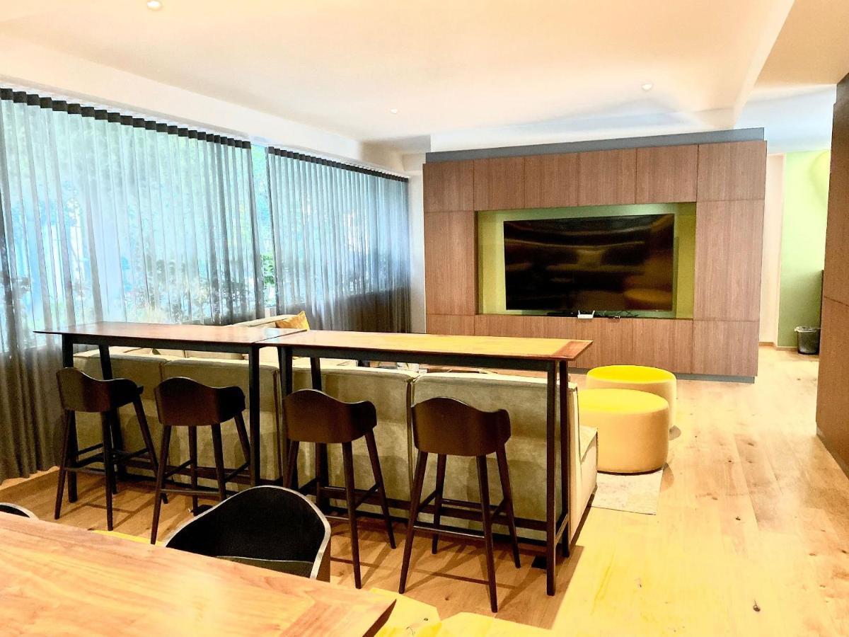 Piso 9 Con Vistas Espectaculares, 2 Recamaras 6 Personas, Gym Y 2 Parkings Apartment *