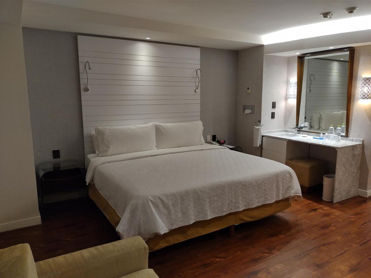 Belair Business A Wyndham Garden Hotel Mexico City