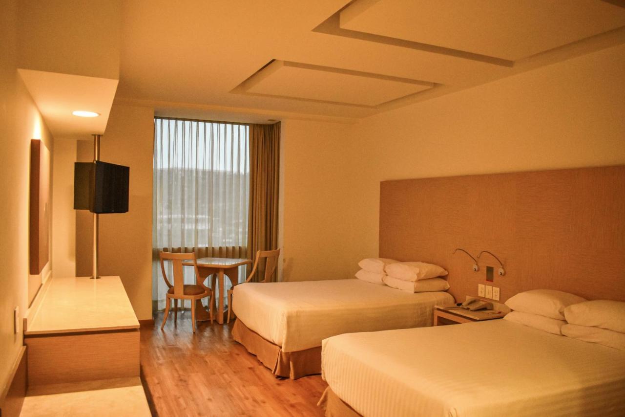 Ramada By Wyndham Mexico Santa Fe Hotel 4*