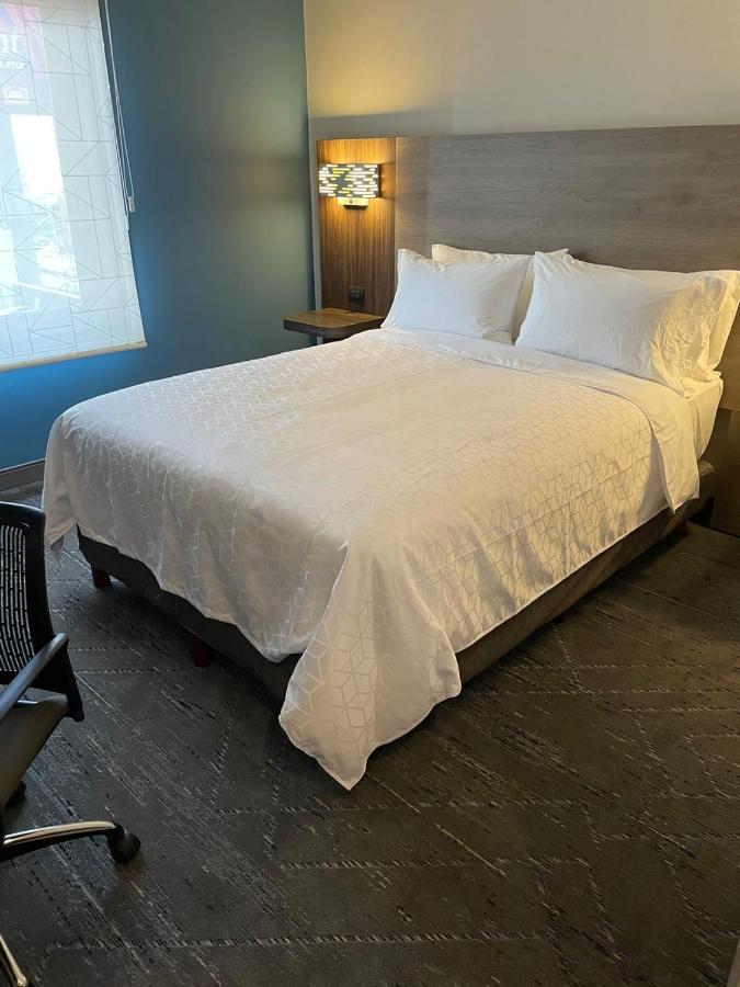 Express Mexico Satelite By Ihg Hotel