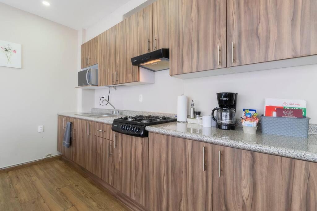 501 Zocalo 3bdrm 2bath Rooftop Apartamento *