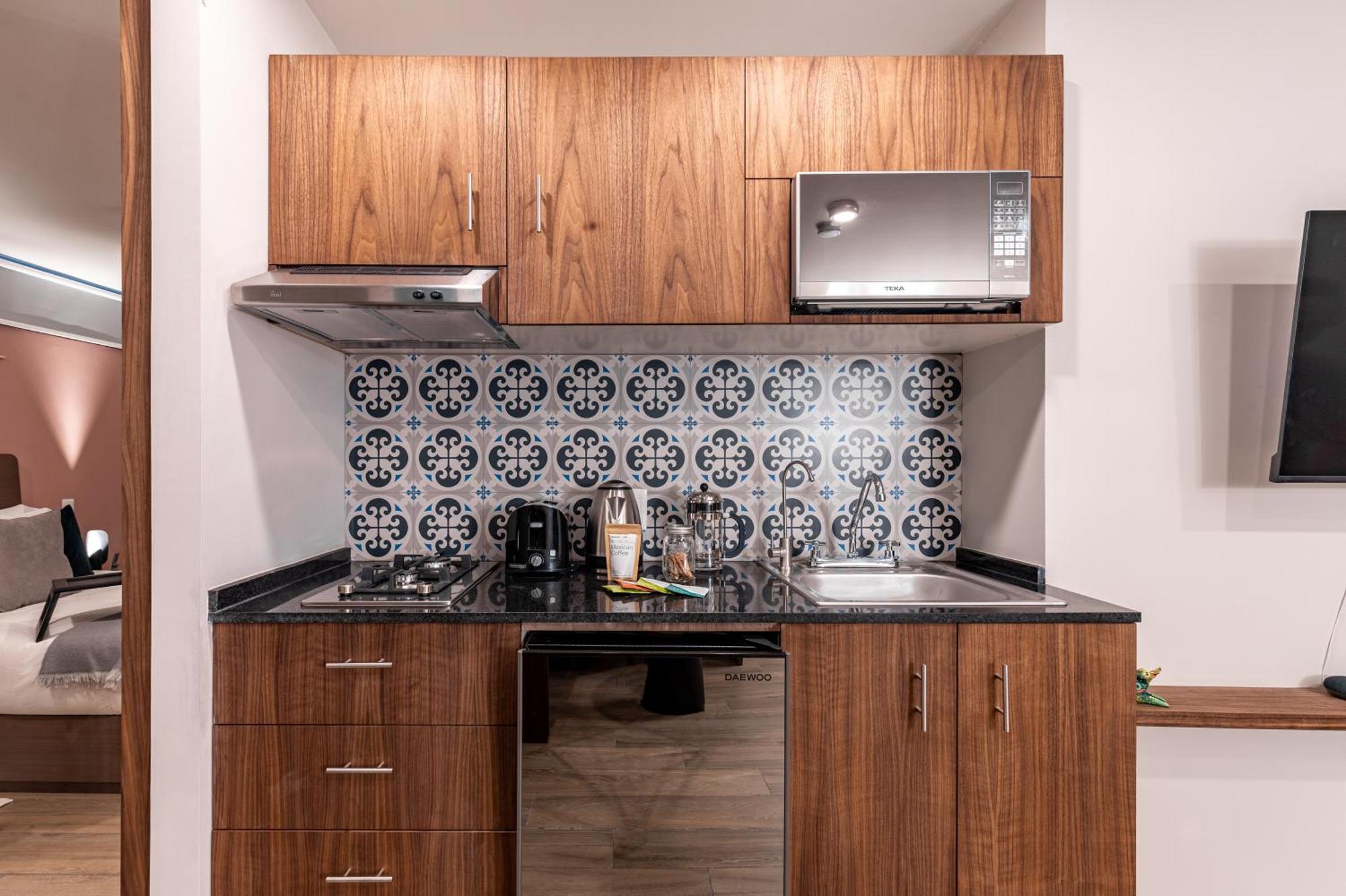 Roma Norte Trendy By Viato Mexico City