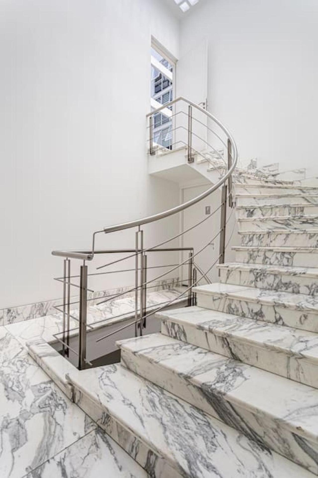 Condesa Amsterdam F Elegant With Inviting Ambiance On Amsterdam Avenue Apartamento *