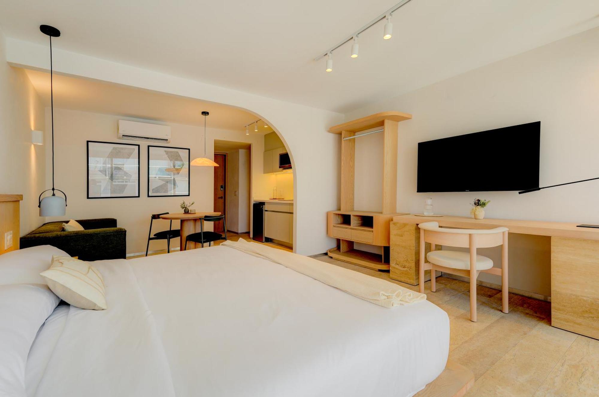 Apartment Capitalia - Luxury - Edgar Allan Poe
