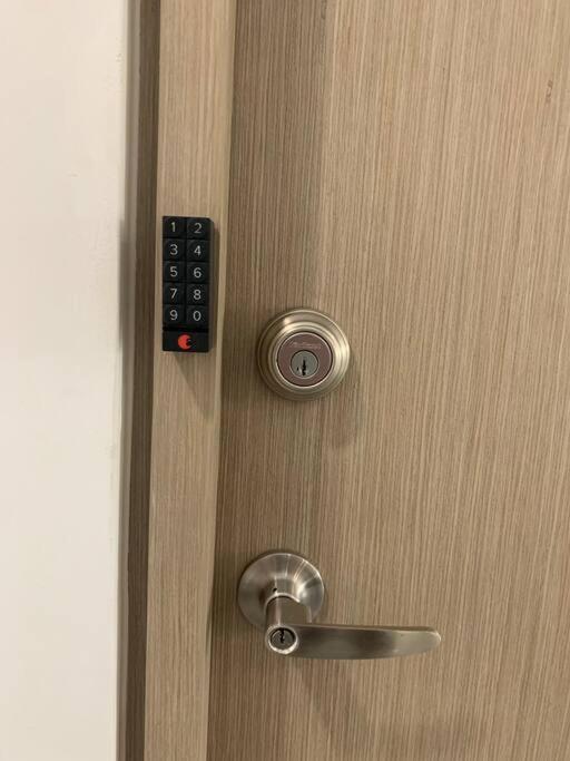 De 3 Recamaras En Zona De Hospitales Apartamento *