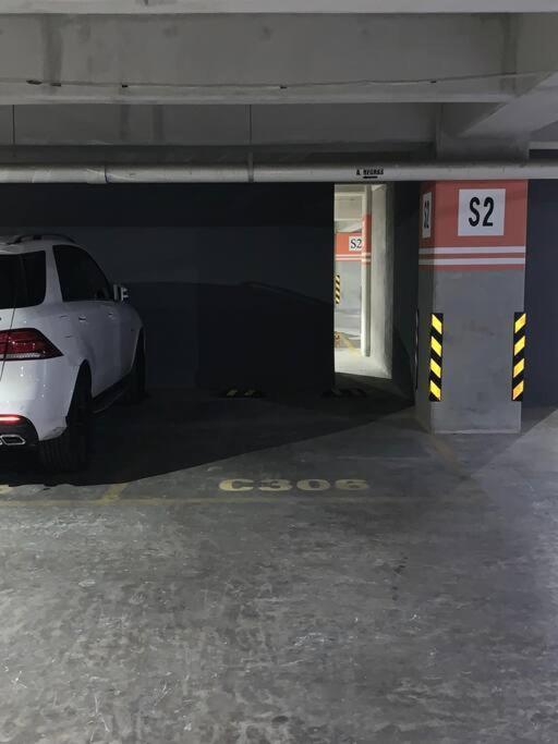 De 3 Recamaras En Zona De Hospitales Apartamento *