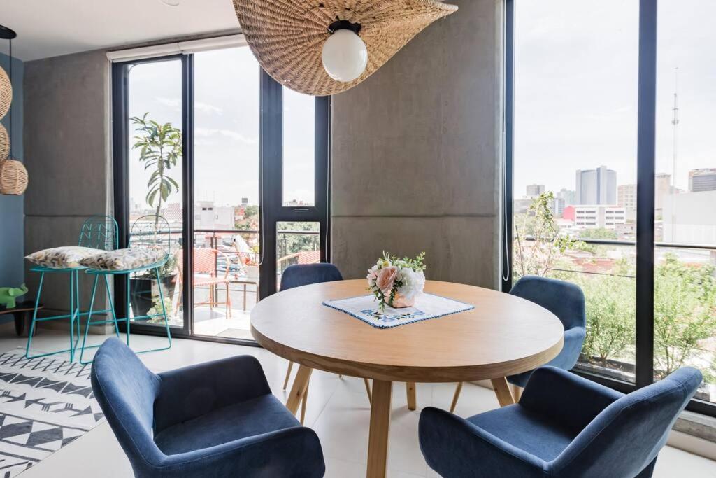 Apartamento Savor Views Over Breakfast At A Bold, Bohemian Escape México DF