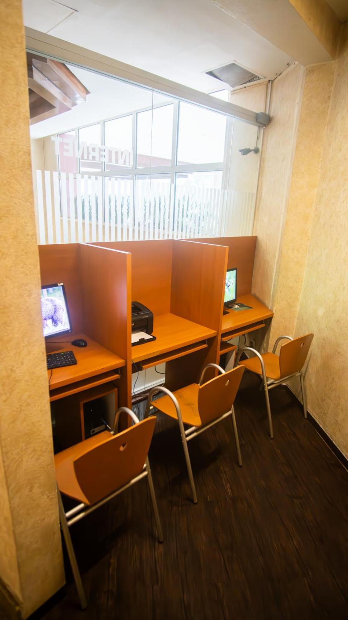 Hotel Parque Satelite 4*