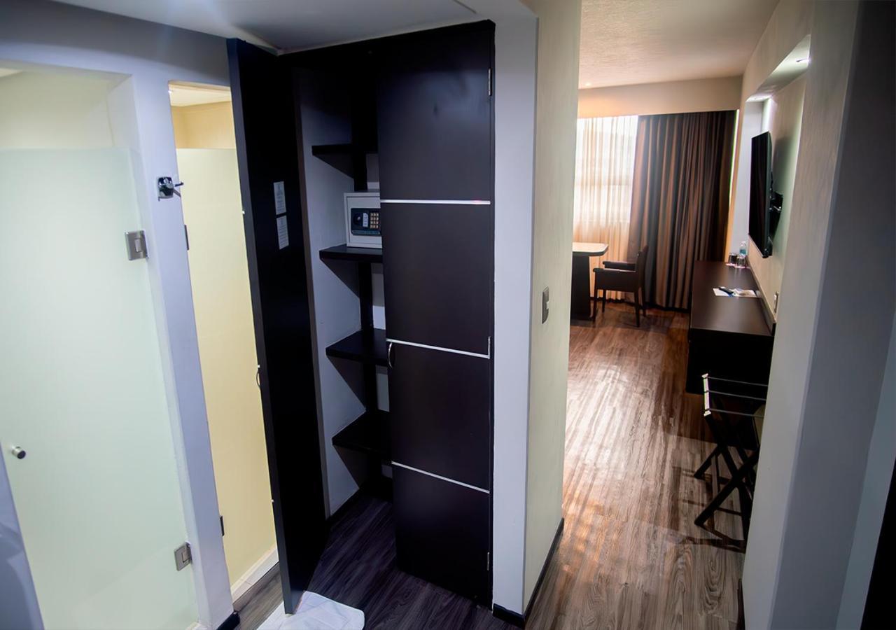 Parque Satelite Hotel