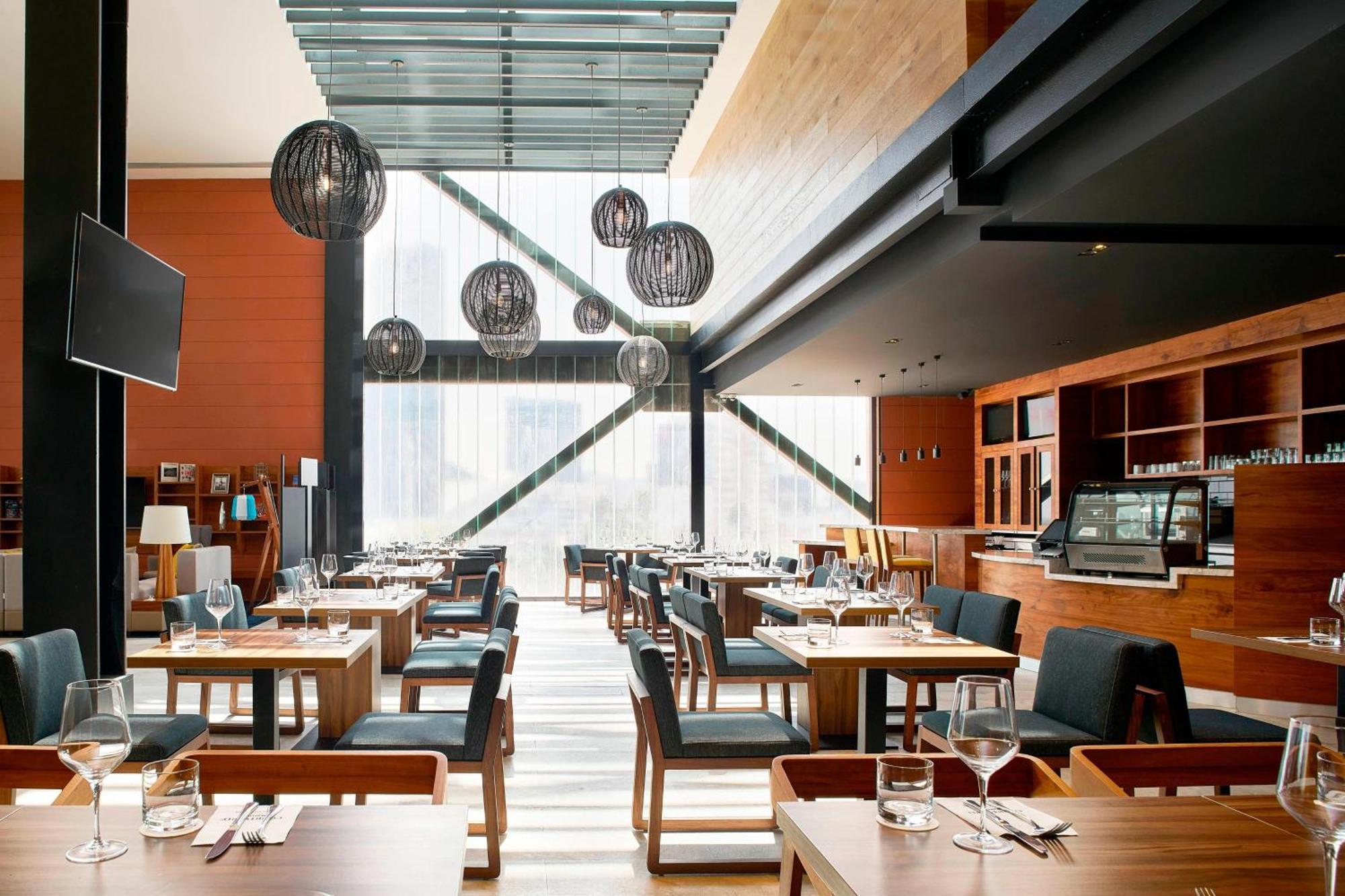 Courtyard By Marriott Toreo Cidade do México