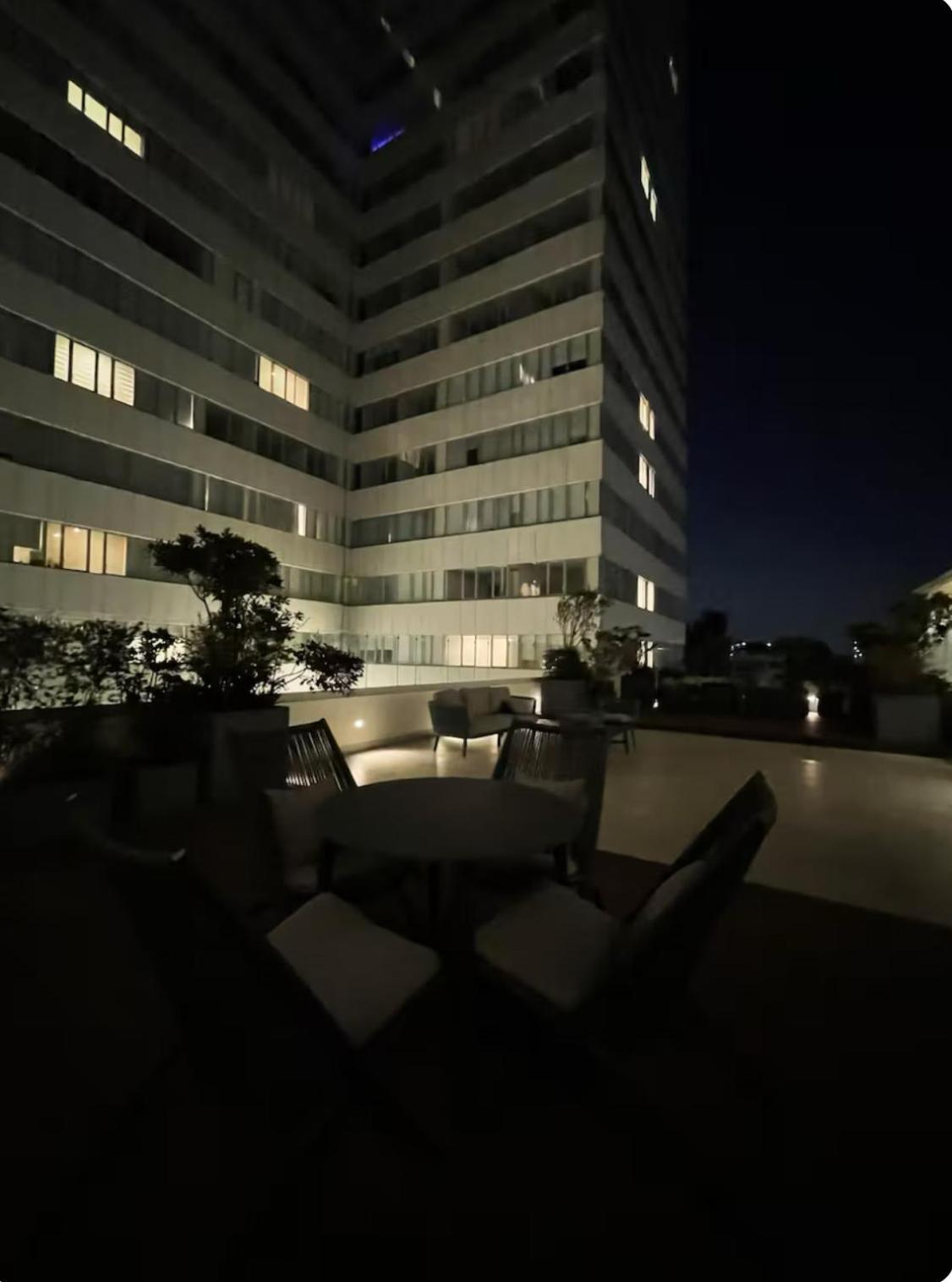 Apartamento Nuevo Y Lujoso! *