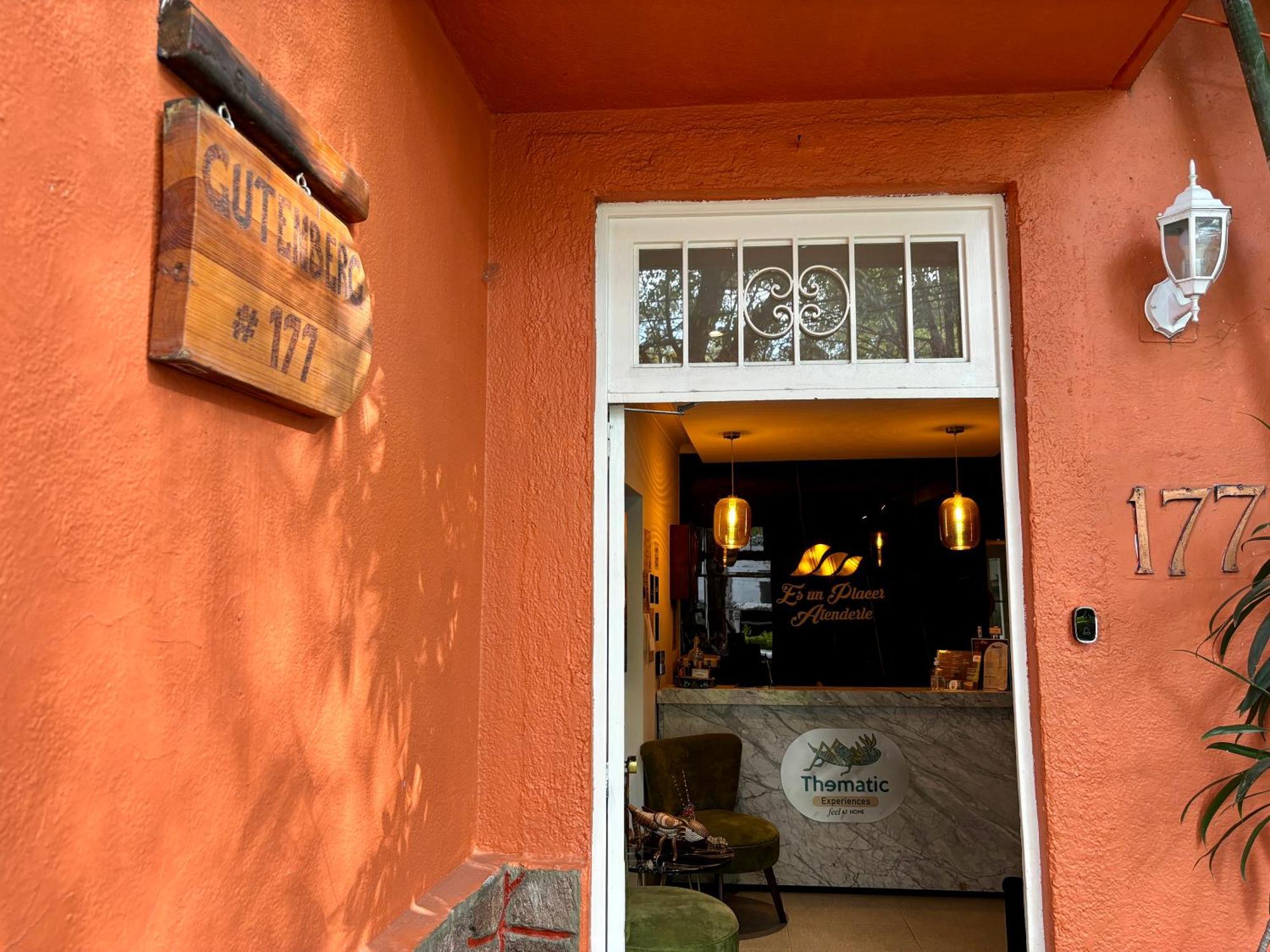 Oyo Casa Anzures Thematic Ciudad De Mexico Hotel 3*
