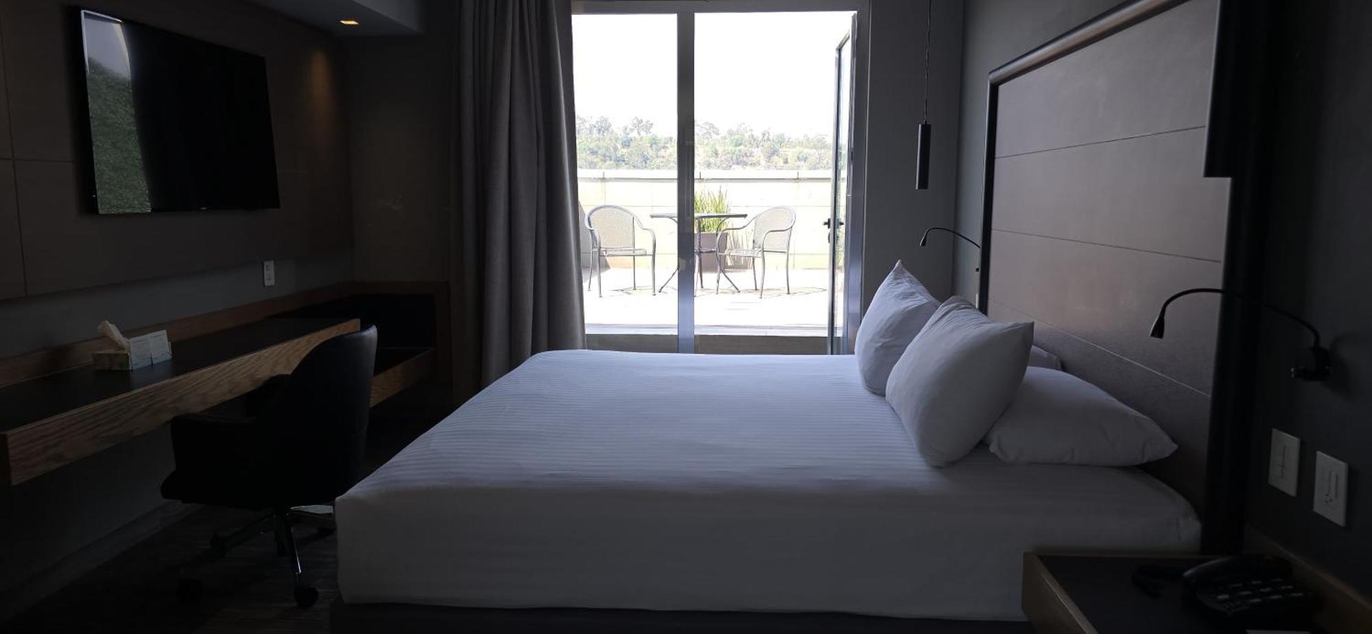 Ramada By Wyndham Mexico Santa Fe Hotel 4*