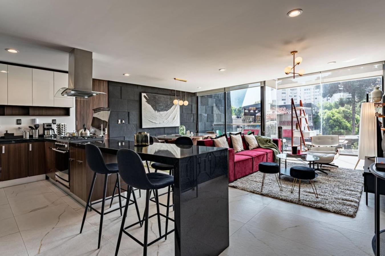 Bright Stylish Retreat With Private Balcony And Wifi México DF