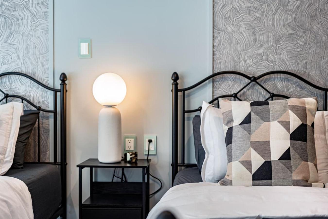 Apartamento Bright Stylish Retreat With Private Balcony And Wifi *