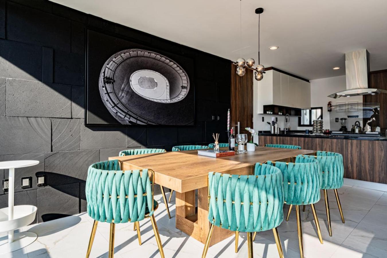 Stylish Urban Retreat With Balcony And Coworking Space Apartamento México DF
