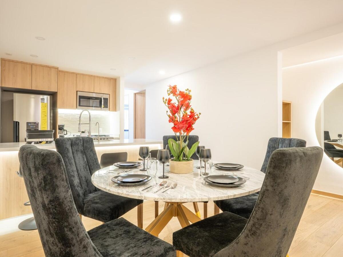 Stunning 3br In Condesa With Terrace, Pool & Gym *