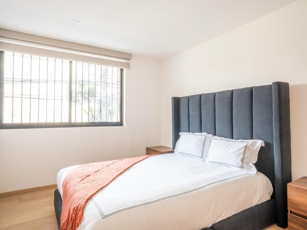 Stunning 3br In Condesa With Terrace, Pool & Gym
