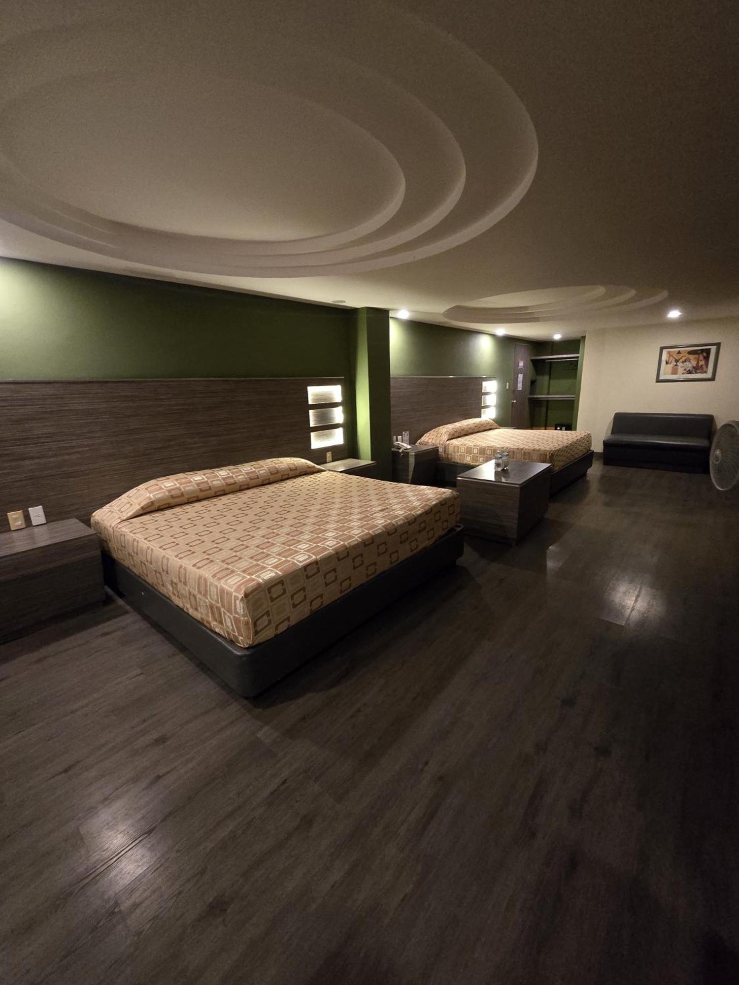 Hotel Y Gran Via, Tultitlan Mexico City