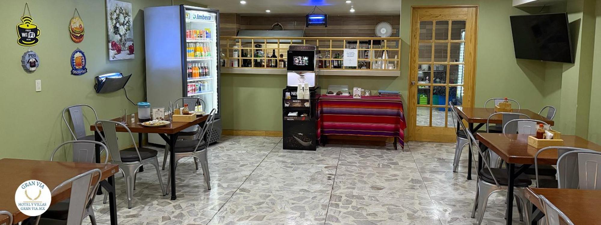 Hotel Y Gran Via, Tultitlan