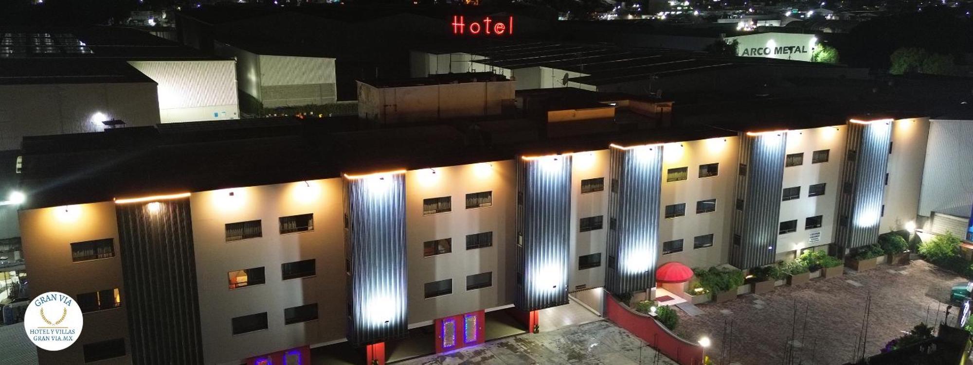 Hotel Y Gran Via, Tultitlan 3*