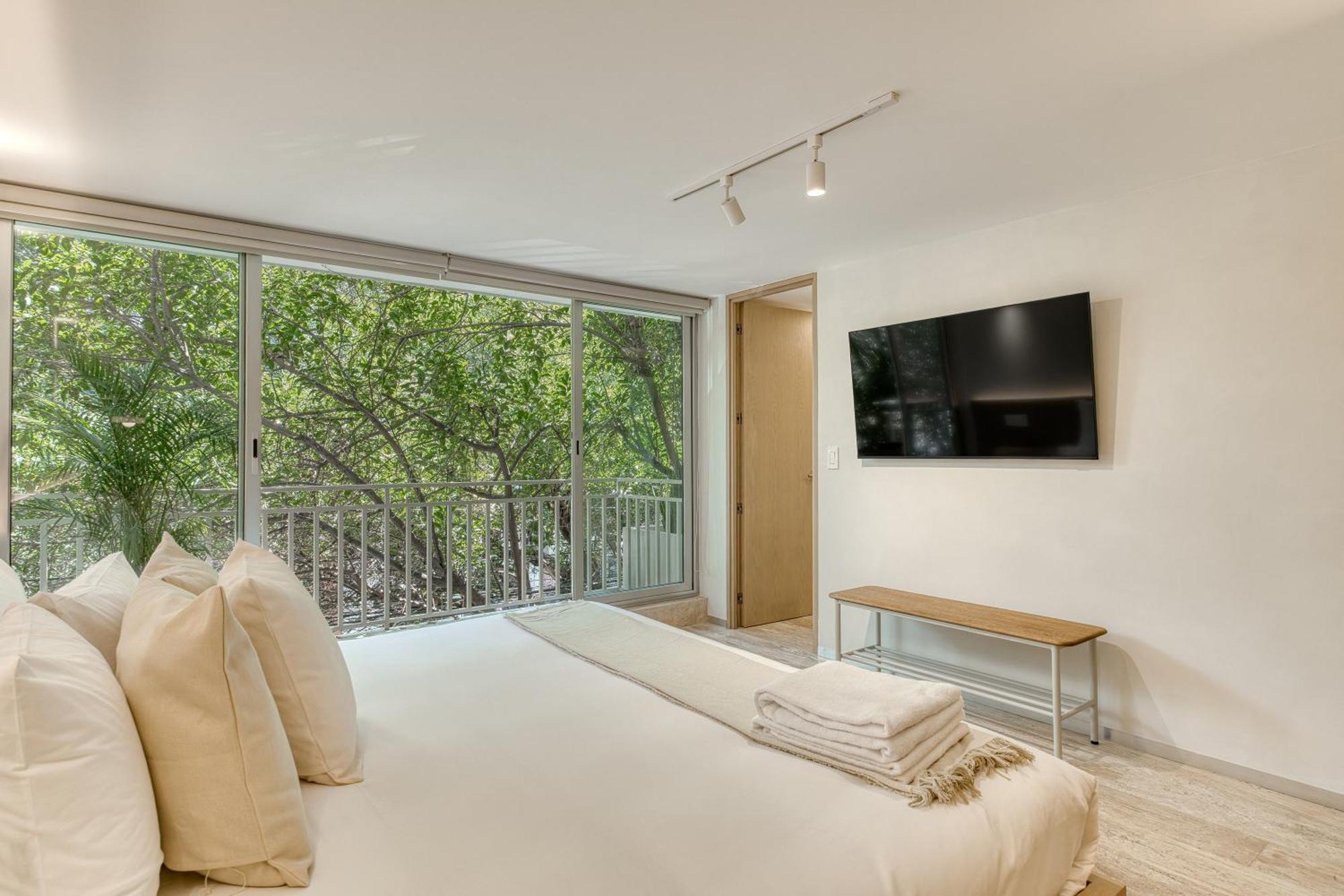 Casa Hugo * Mexico City
